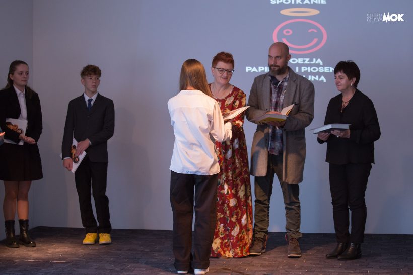 XV_Jozefowskie_spotkanie_z_poezja_papieska_i_piosenka_religijna_10-1 by .