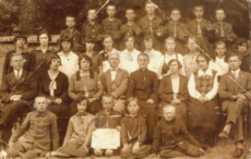 1954 Uczniowie-Szkoly-Powszechnej-w-Jozefowie-1929