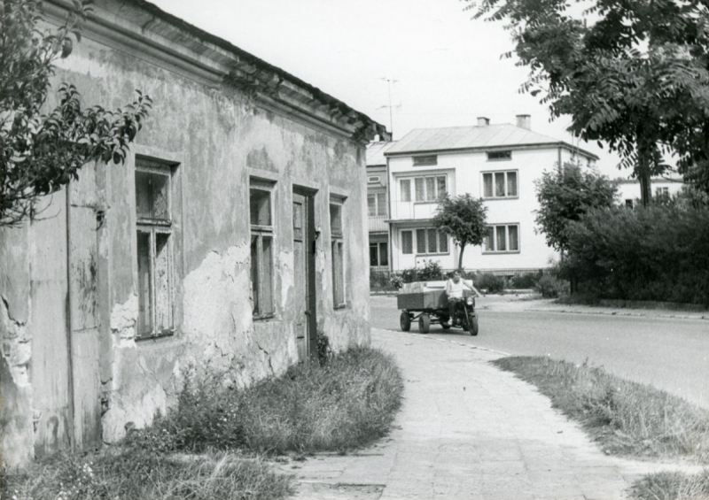 1082_Ulica Kościuszki w Józefowie. 