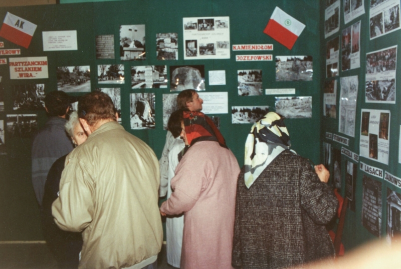 1096_Wystawa Fotograficzna J Cyfrowicza Partyzanckim Szlakiem WIRA. 