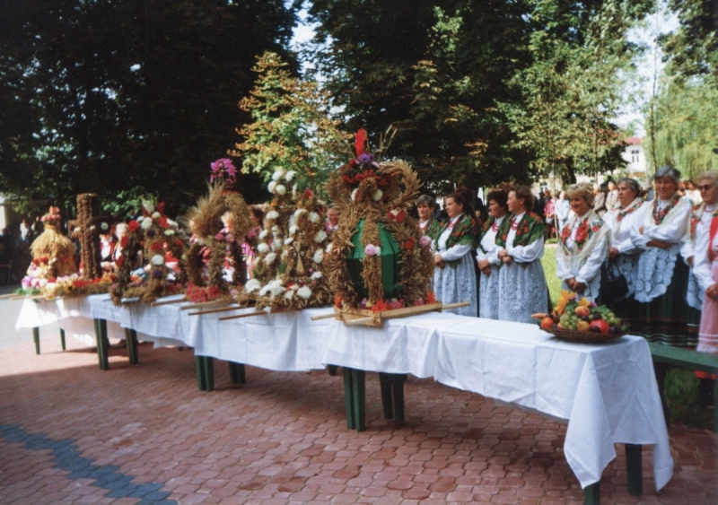 1283_Dożynki w Józefowie 1998r.