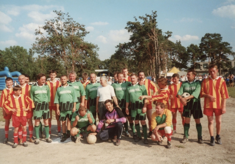 1349_Kosmos Oldboje.