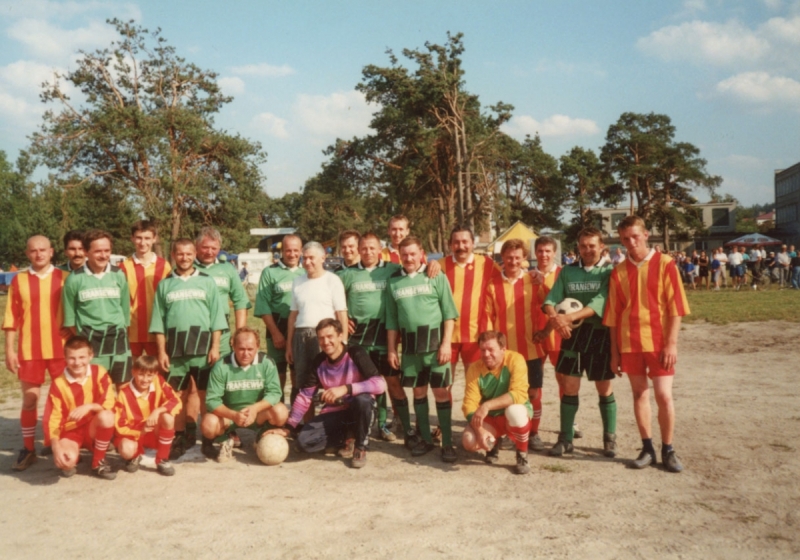 1350_Kosmos Oldboje. 