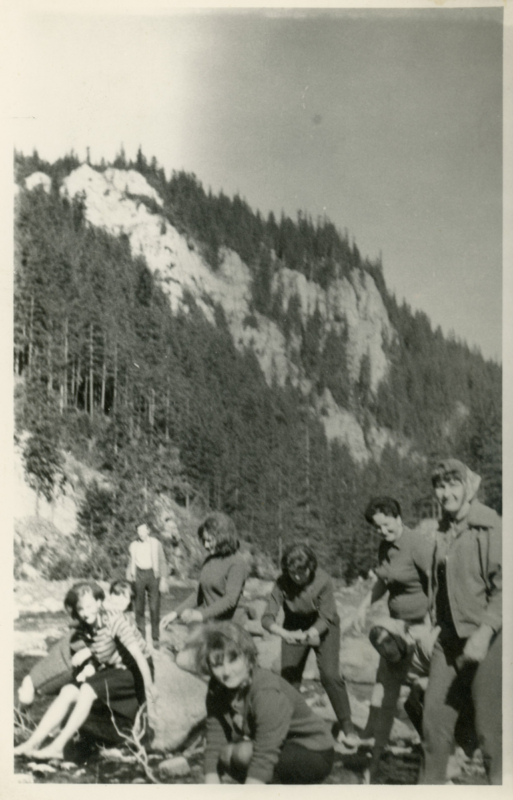 1600 Wycieczka, Gminna Spółdzielnia