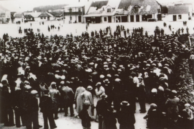 1747-Rynek-w-Jozefowie-lata-50-te