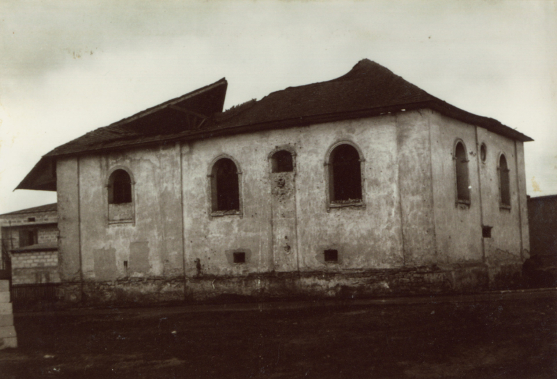1803-Synagoga-widok-od-poludnia-1969-fot-A-Kurzatkowska